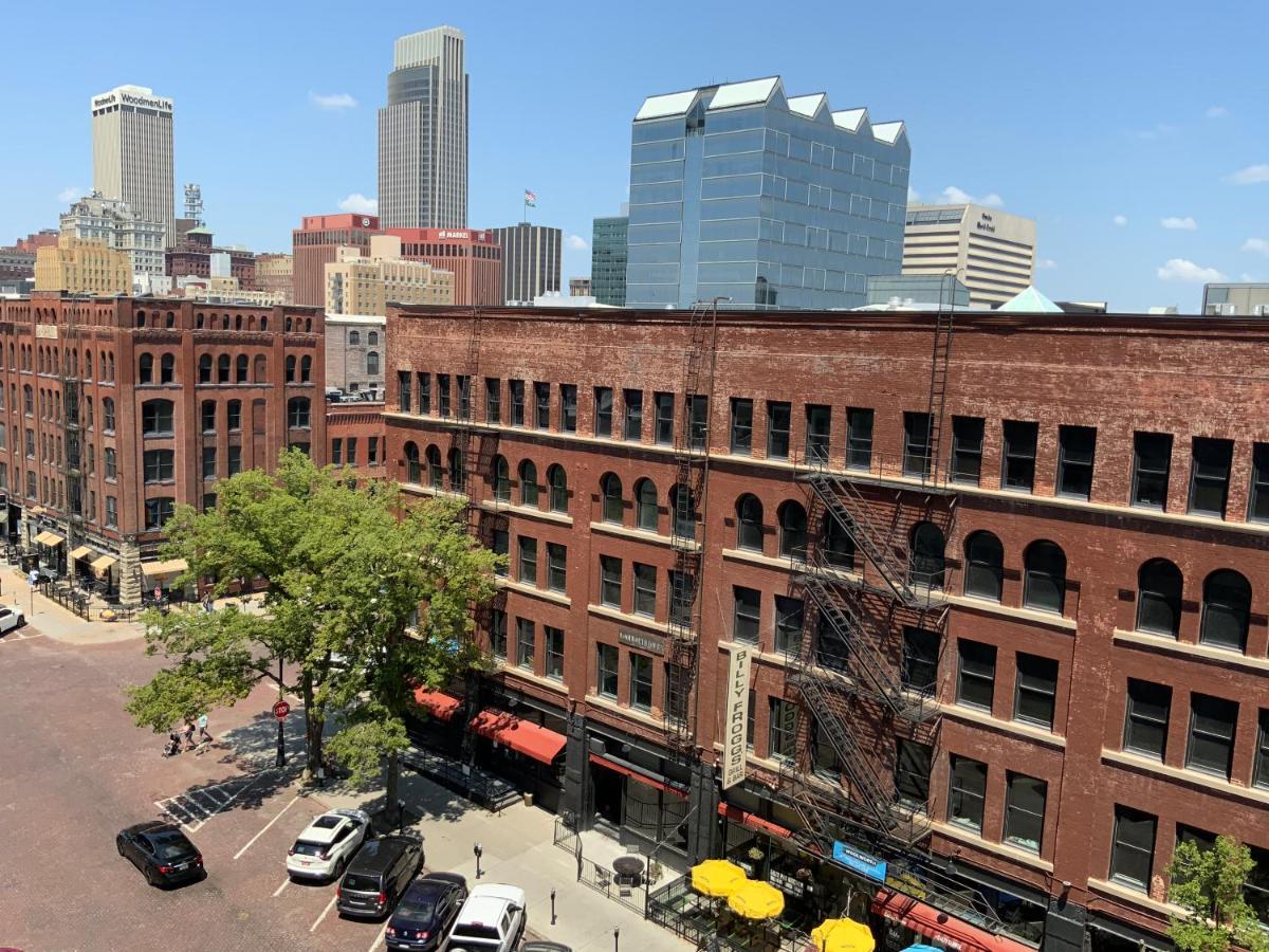 Blackout Themed Residence In The Prime Heart Of Omaha'S Old Market! Esterno foto